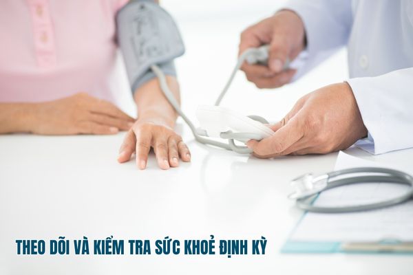 Kiểm tra sức khoẻ định kỳ